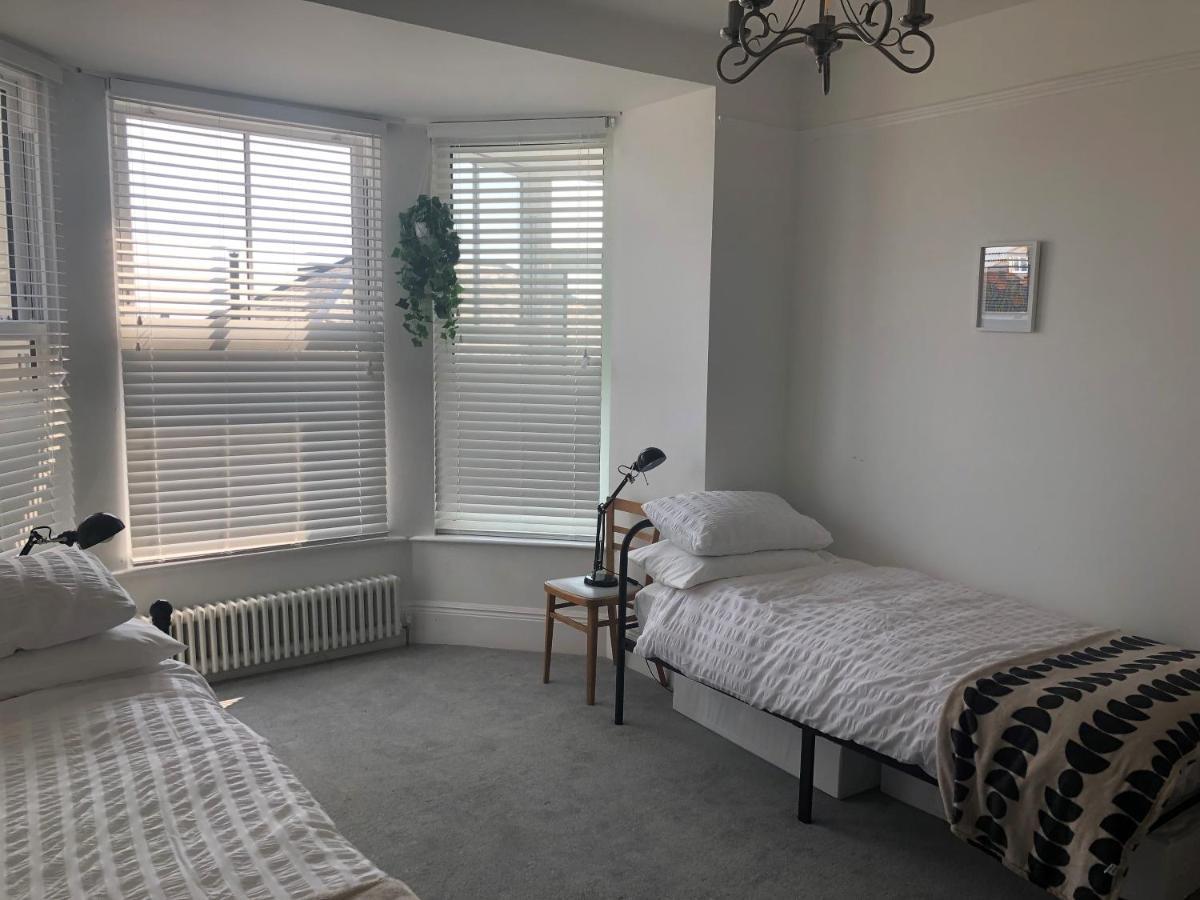 The Nest, Central Falmouth, 10 Mins To The Beaches And Off Street Parking 외부 사진
