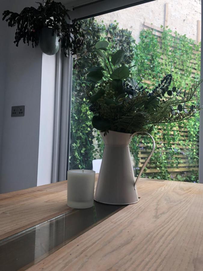 The Nest, Central Falmouth, 10 Mins To The Beaches And Off Street Parking 외부 사진